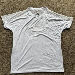 Athleta Micromesh Short Sleeve Workout Tee Size Medium White Activewear